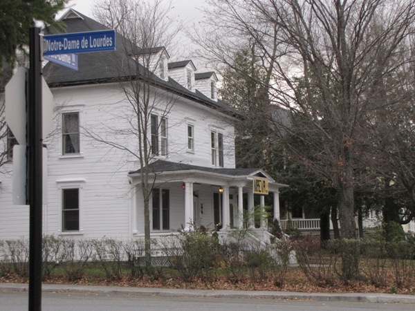 Auberge Maeva